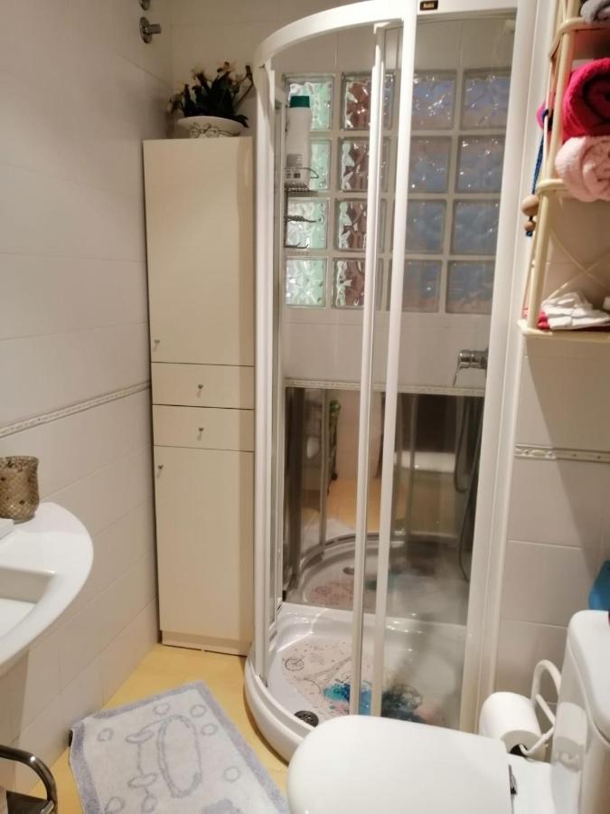 Ferienwohnung Piso Centrico Vigo 6 Pax Lola Exterior foto